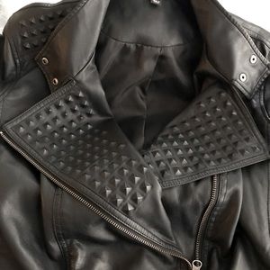 Rock&Republic Women’s Plus Size 1x Motorcycle Faux Leather Studded Lined Jacket